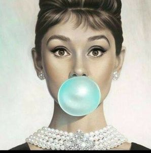 Meet your Posher, Kimberly